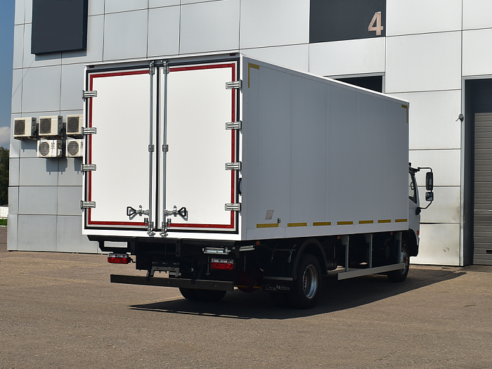 Изотермический фургон DongFeng C100M